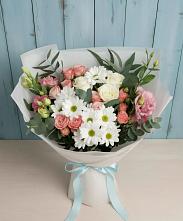Букет цветов из:  Розы, Лизиантусы и Хризантемы в Волот