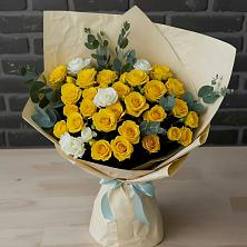 Букет цветов из:  Розы в Волот