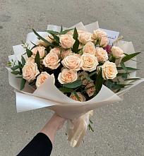 Букет Кремовые розы Латте в Волот