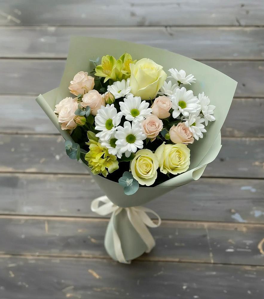 Букет цветов из: Альстромерии, Розы и Хризантемы в Волот