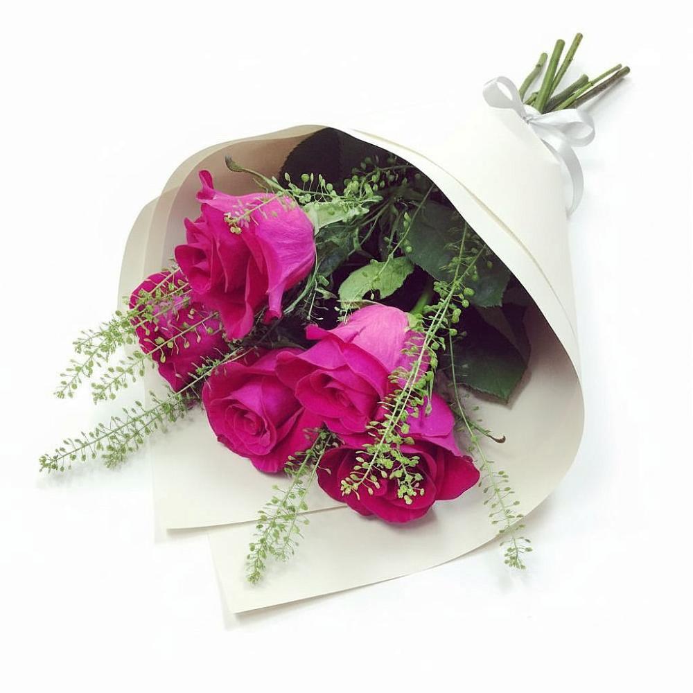 Букет цветов из: Розы в Волот