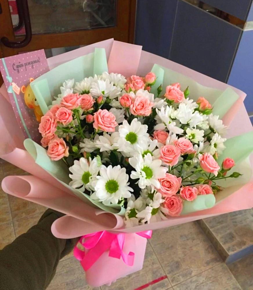 Букет цветов из: Розы и Хризантемы в Волот