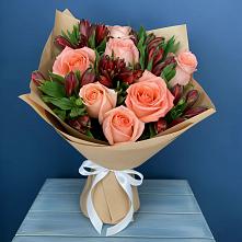 Букет цветов из:  Розы и Альстромерии #REPLACE_PRED# Волот