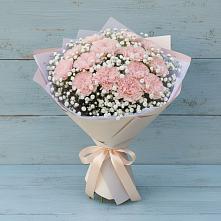 Букет цветов из:  Гвоздики в Волот