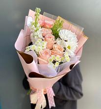 Букет цветов из:  Хризантемы и Розы в Волот