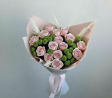 Букет цветов из:  Розы и Хризантемы в Волот