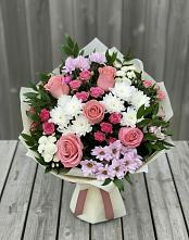 Букет цветов из:  Альстромерии, Гвоздики, Розы и Хризантемы #REPLACE_PRED# Волот