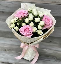 Букет цветов из:  Розы #REPLACE_PRED# Волот