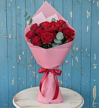 Букет цветов из:  Розы в Волот