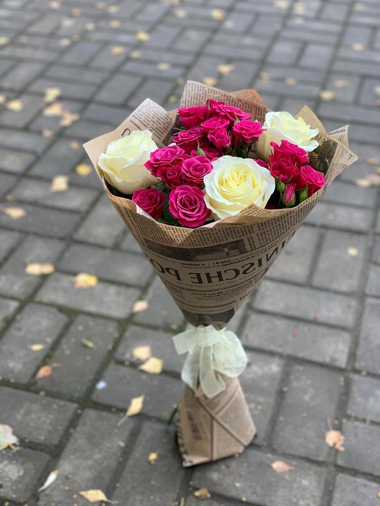 Букет цветов из: Розы в Волот